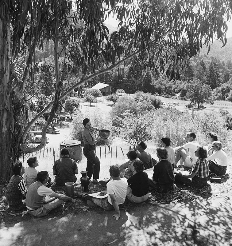 Marguerite Friedlaender-Wildenhain teaching students outside, photo by Otto Hagel, provided by permission from Stewards of the Coast and Redwoods