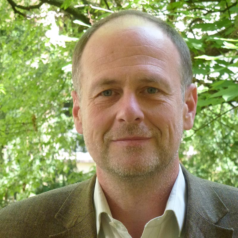 Norbert Kühn ist seit 2003 Professor für Vegetationstechnik und Pflanzenverwendung an der TU Berlin