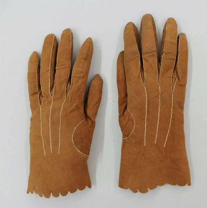 Handschuhe, vermutlich von Theodore Ulrike Sophie von Levetzow, um 1823